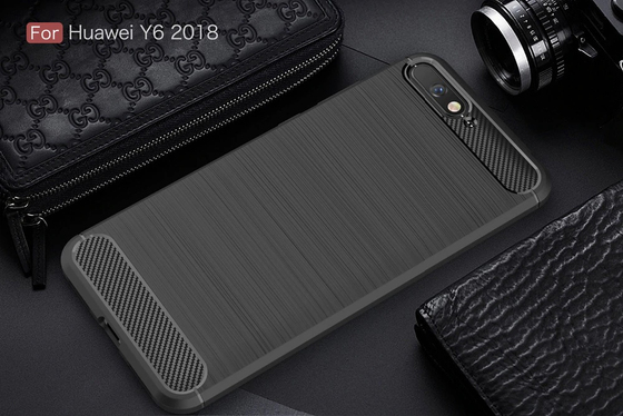 Microsonic Huawei Y6 2018 Kılıf Room Silikon Siyah